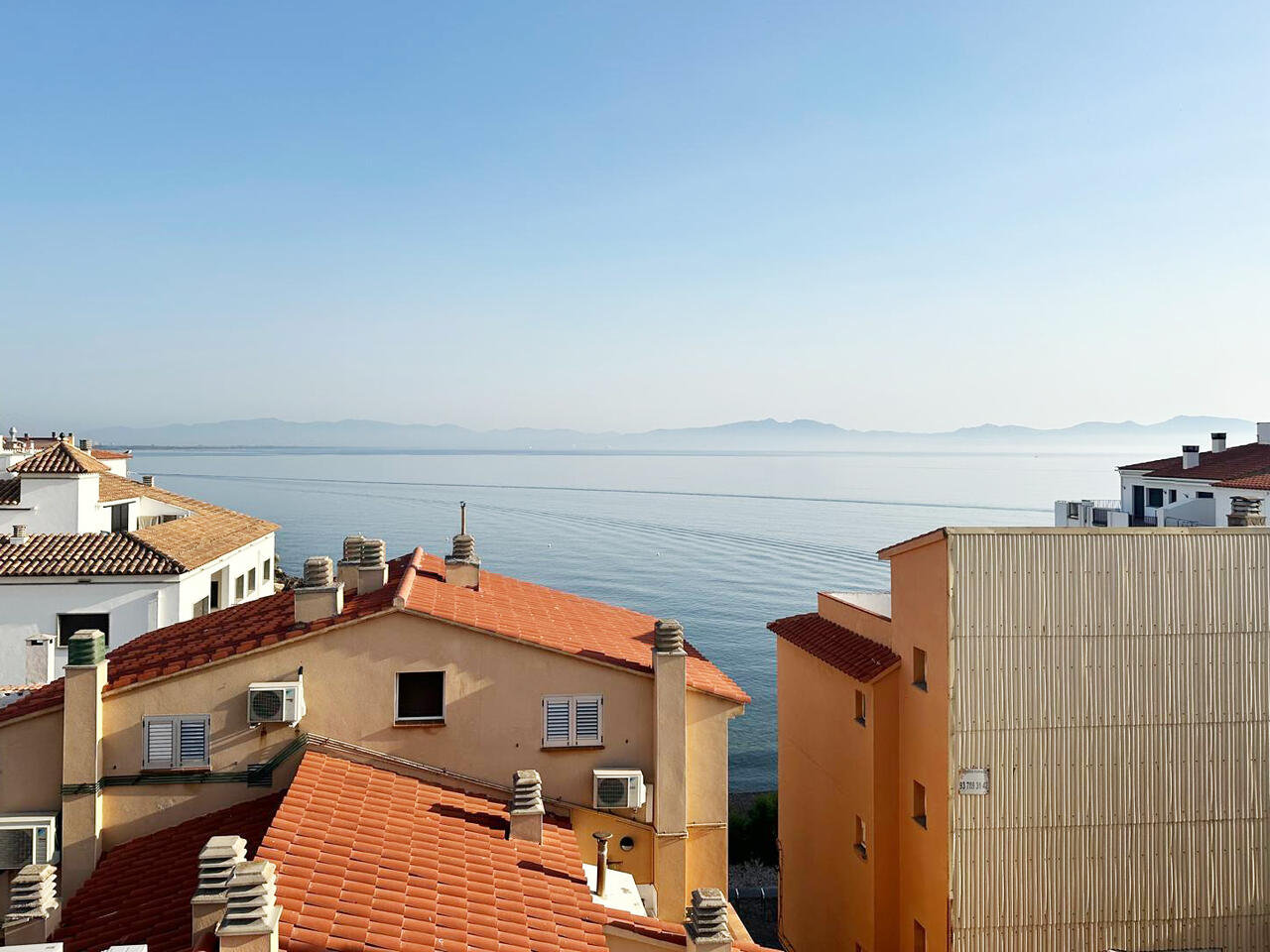 D&uacute;plex - L&acute;escala - 2 bedrooms - 0 persons
